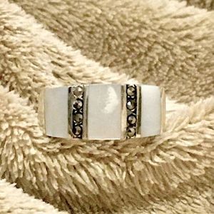 Vintage Mother of Pearl Marcasite Sterling Silver Ring